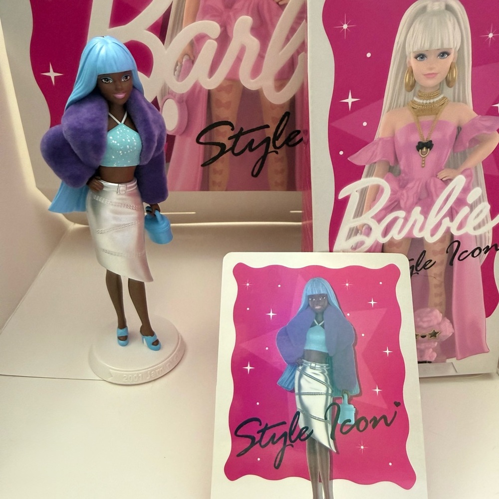 CONFIRMED POP MART Barbie Style Icon 2001 Jam n’ Glam Barbie